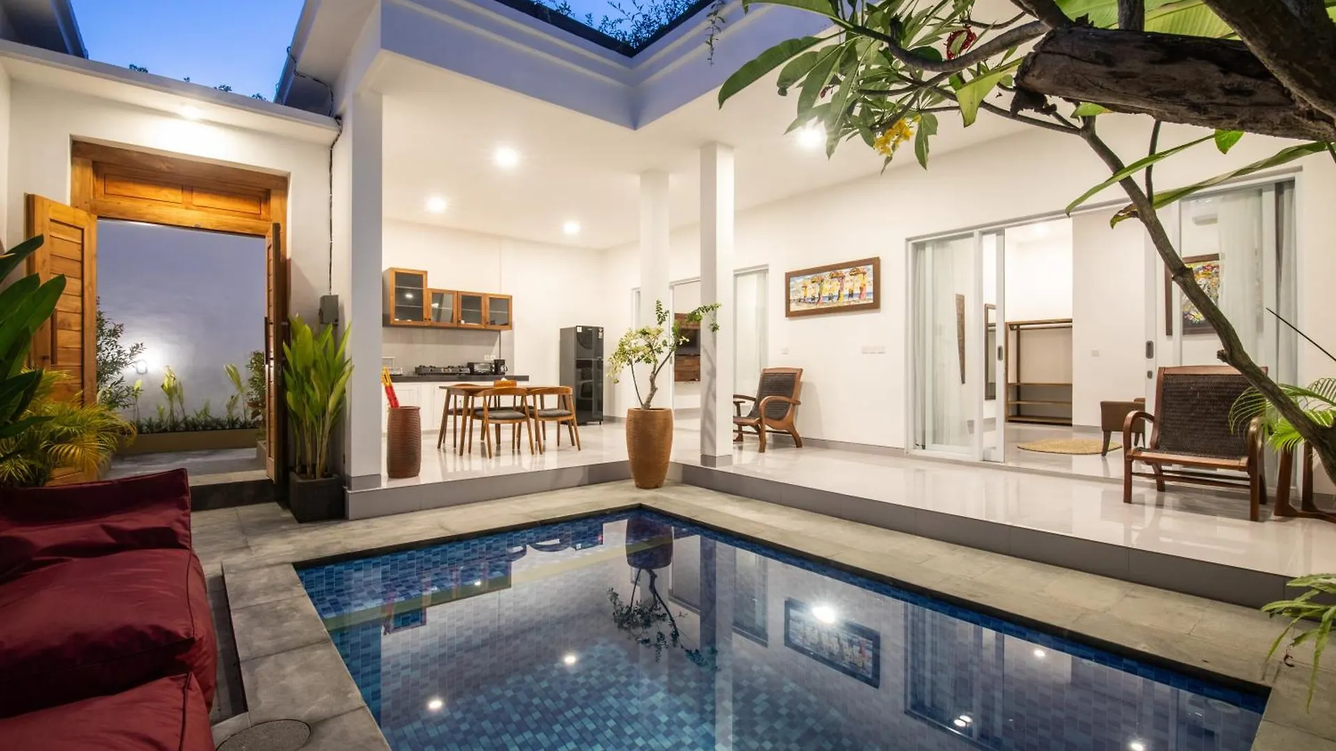 2-Br Private Pool Bidadari Villa Seminyak Sunset Road St